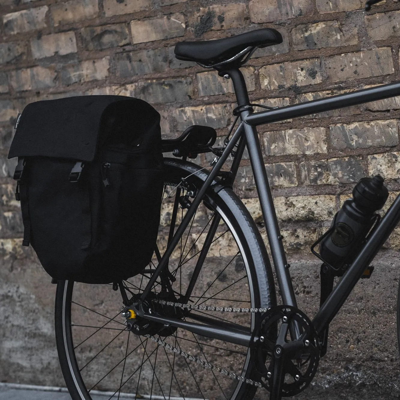 Banjo Brothers Waterproof Waxed Canvas Cycling Pannier