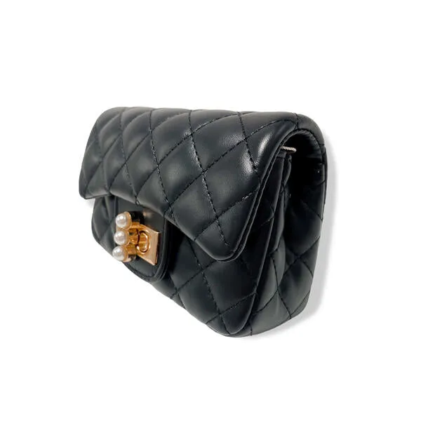 Black Pearl Closure Quilted Purse