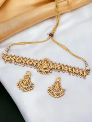 Golden Pusti Temple Jewellery Set