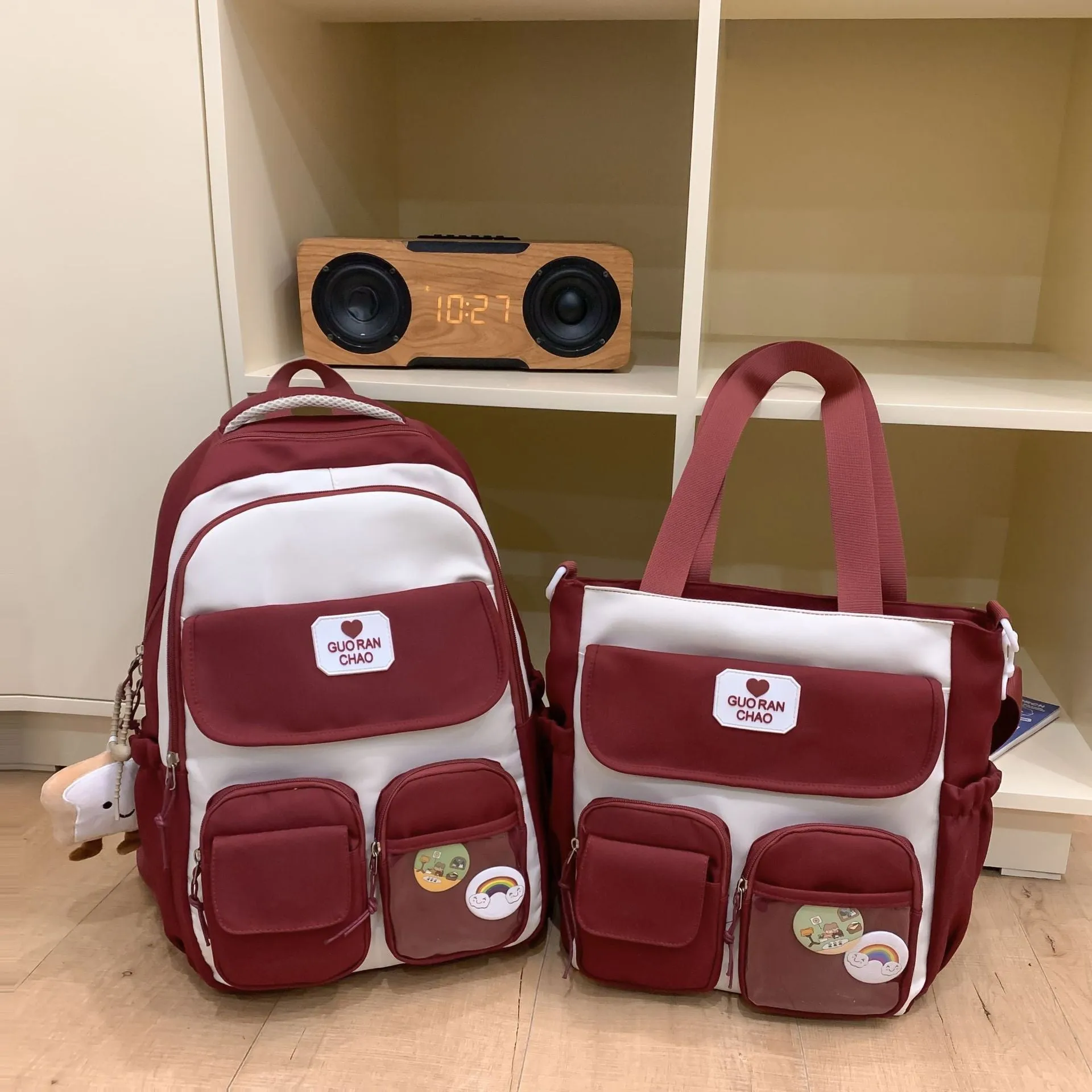 New Cute Korean College Ins Schoolbag Female Large Capacity Primary and Secondary School Students Strong Durable Wide Shoulder Strap Backpack