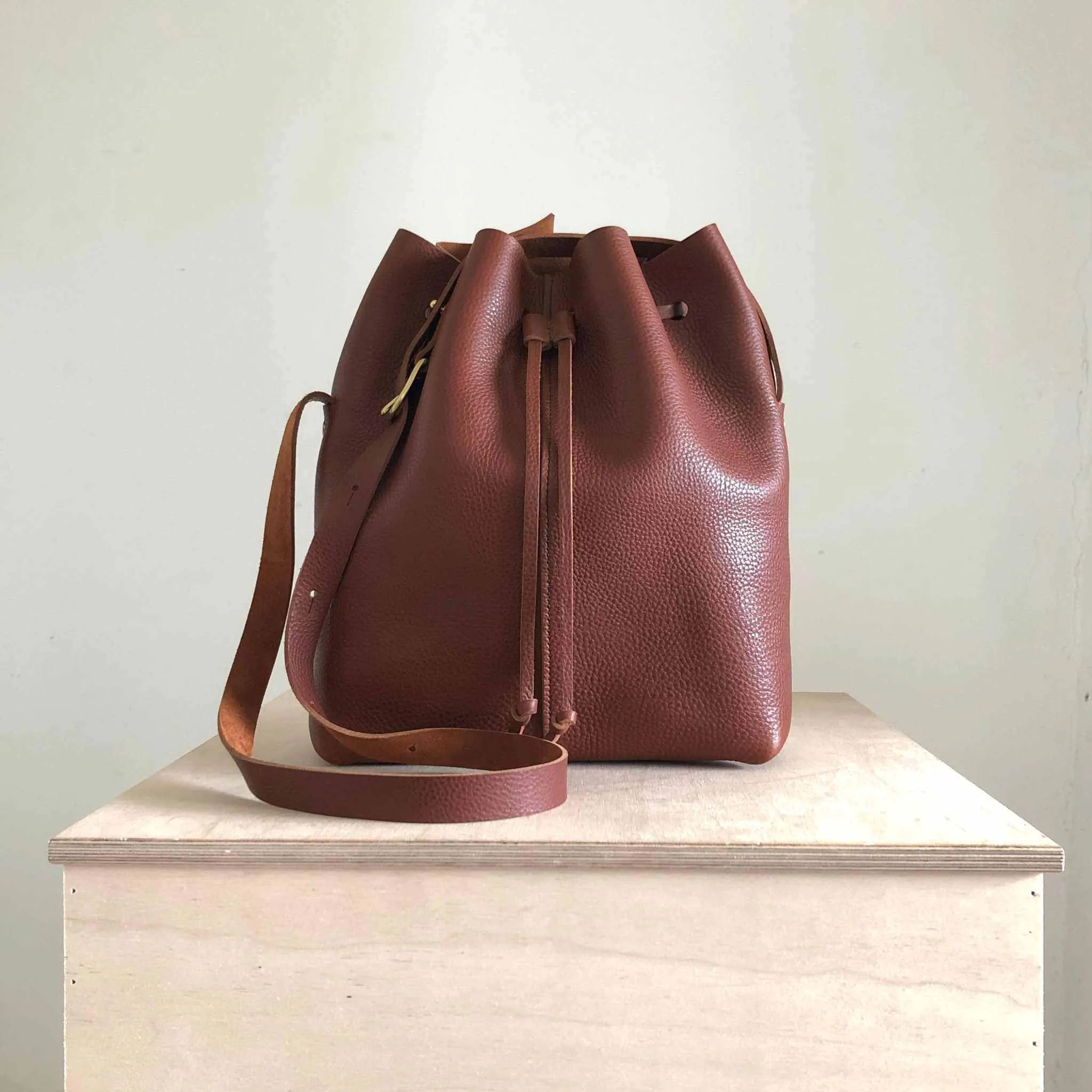 Nomad Maxi Leather Bucket Bag in Black or Tan