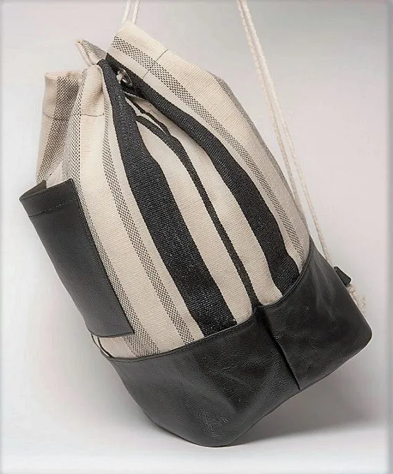 Tupu Backpack - Cream & Coal